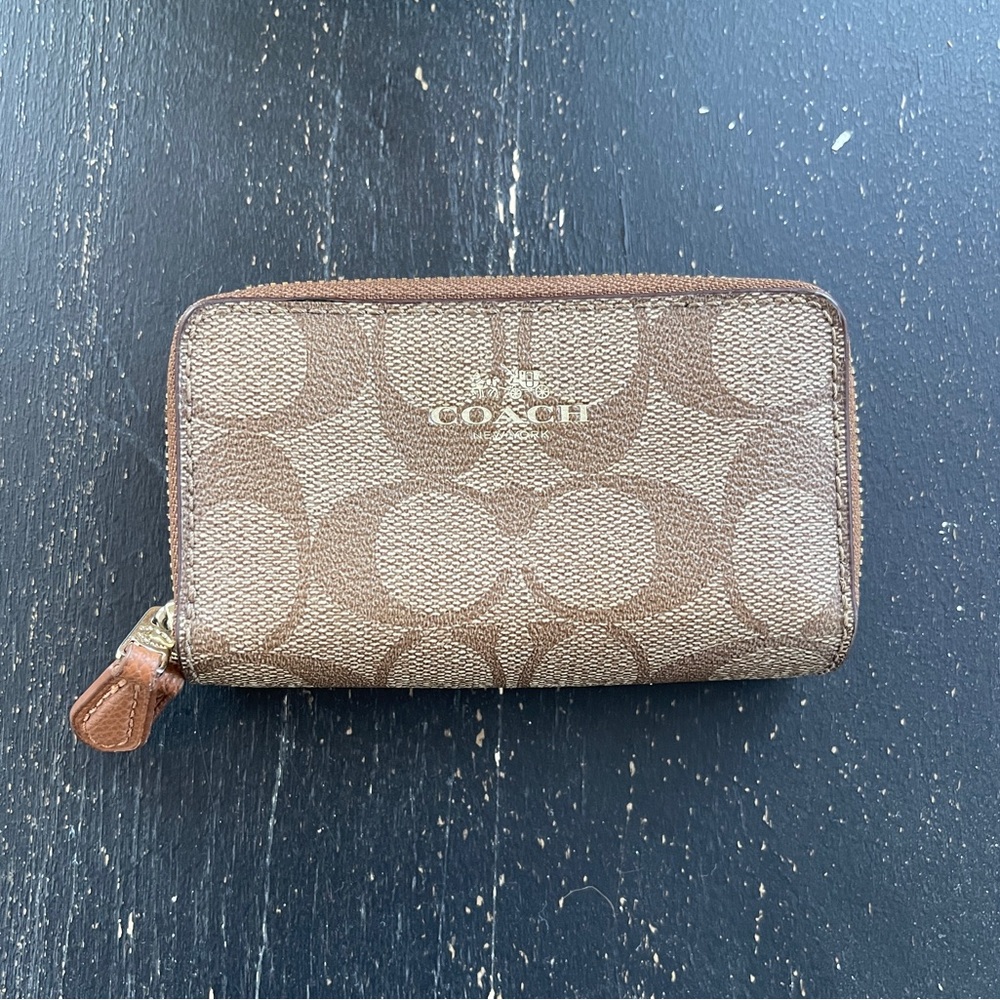 Coach Signature Small Double Zip Close Wallet Card Holder